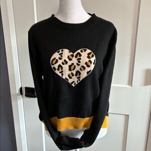 Pink Martini crew neck - size Medium